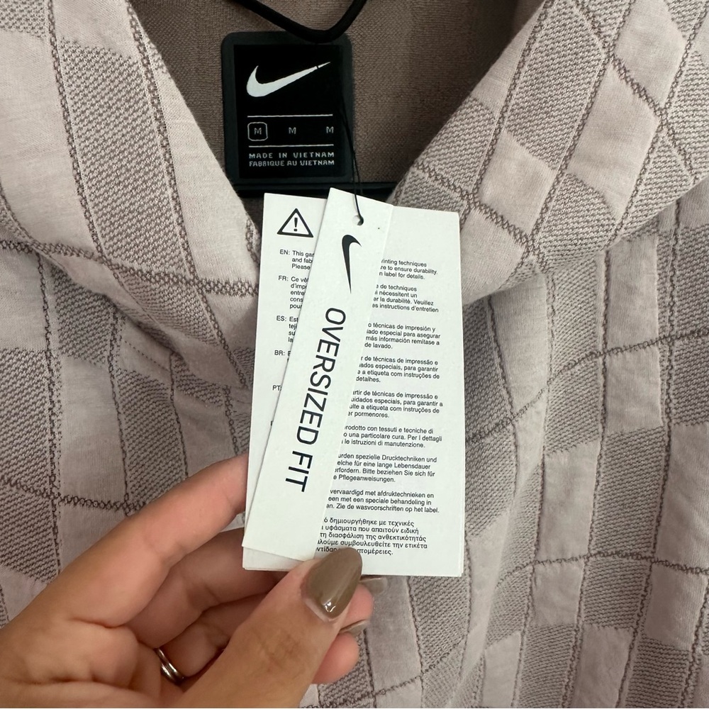 Nike Sportswear Tech Pack Hoodie Platinum Violet Size Medium Women’s NWT - Picture 8 of 15